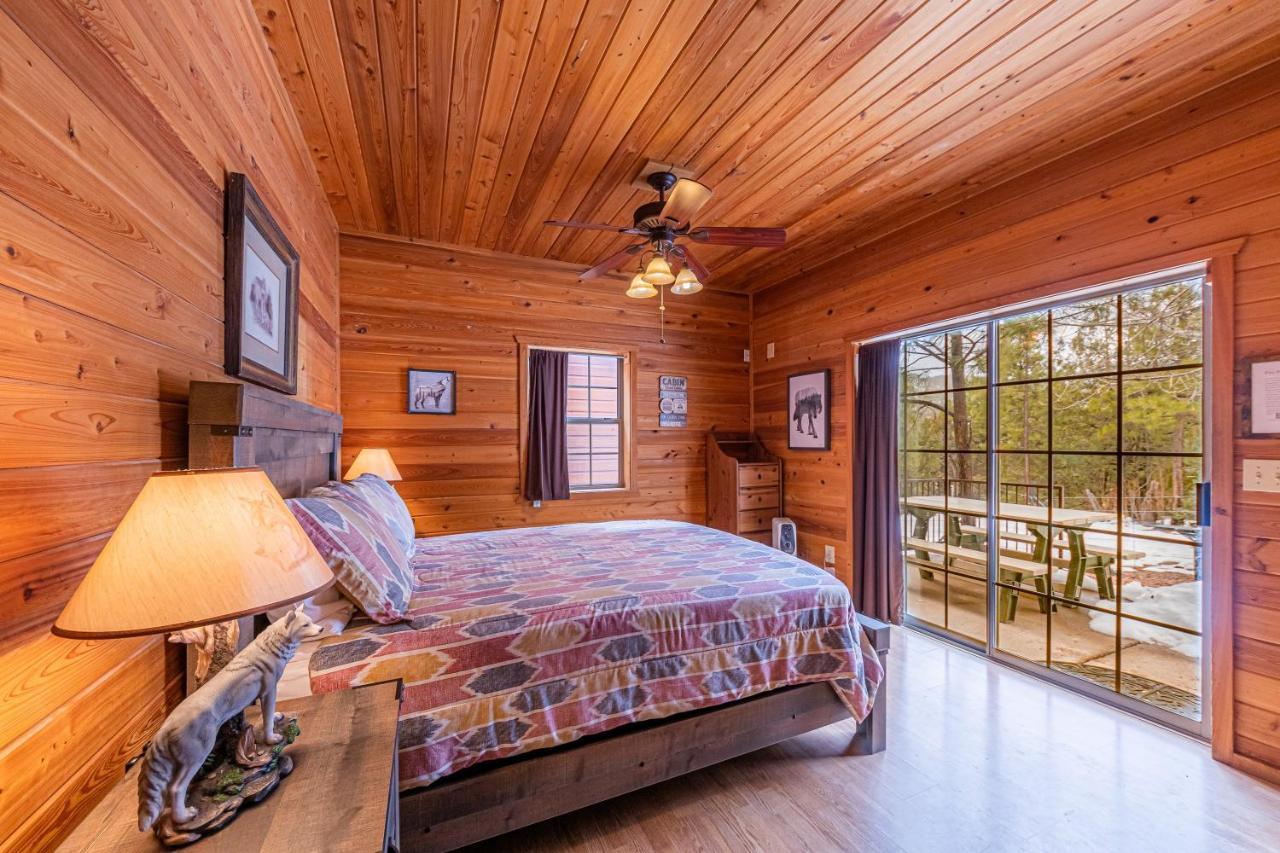 Cabin #4 The Wolves Den - Pet Friendly- Sleeps 6 - Playground & Game Room Payson Extérieur photo